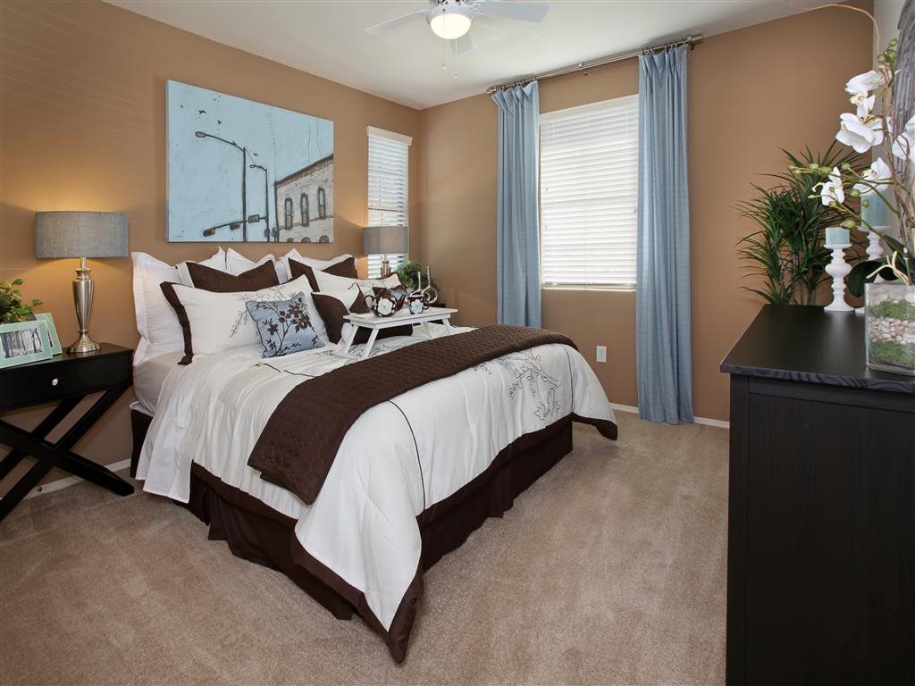 Everett Apartment Homes Image 12