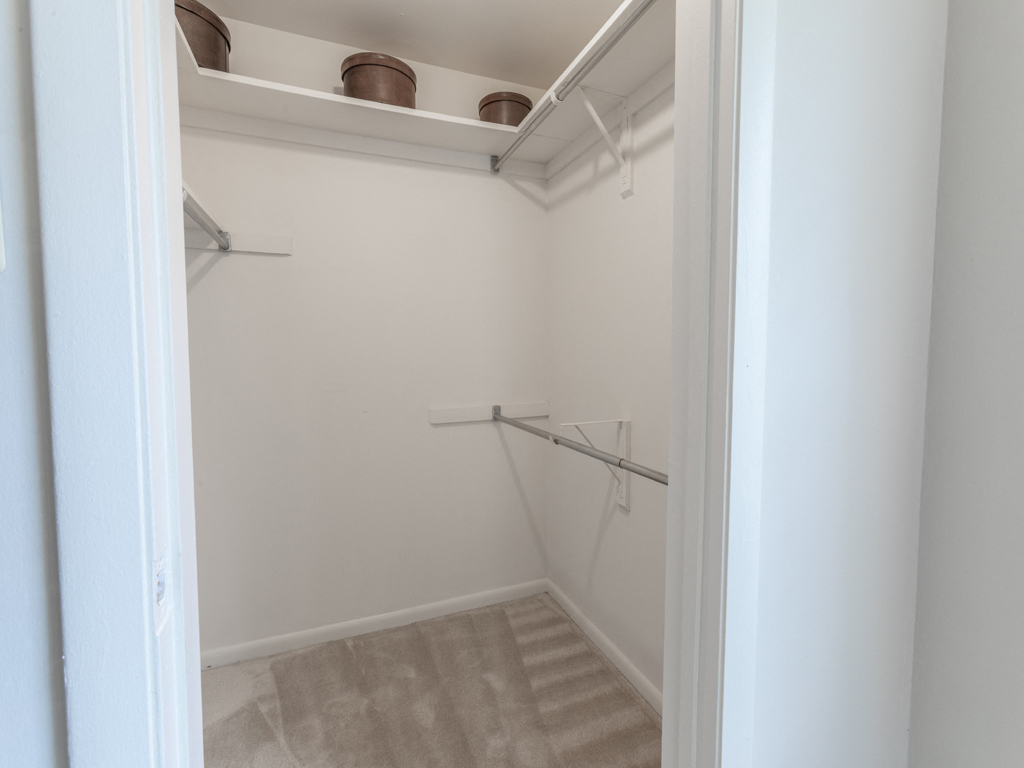 Cromwell Valley Apartments Image 22