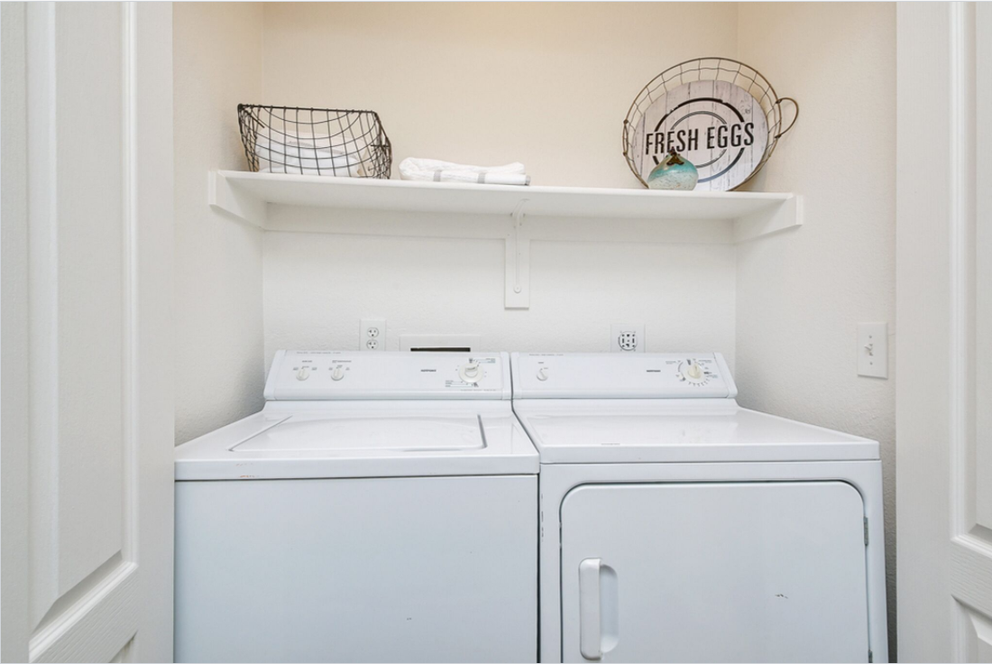 Tresa at Arrowhead Apartment Homes Image 34