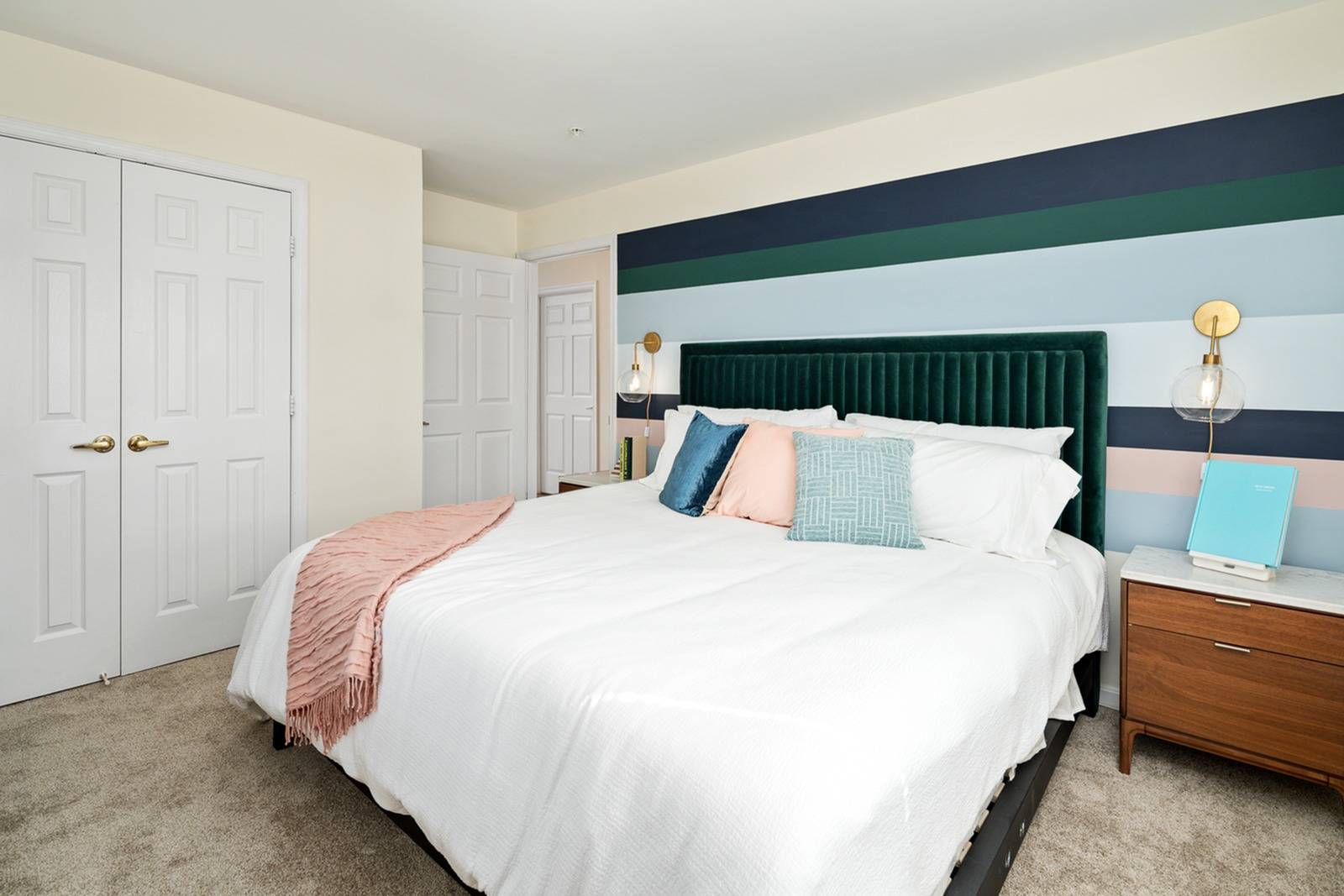 Manchester Lakes Senior Image 6