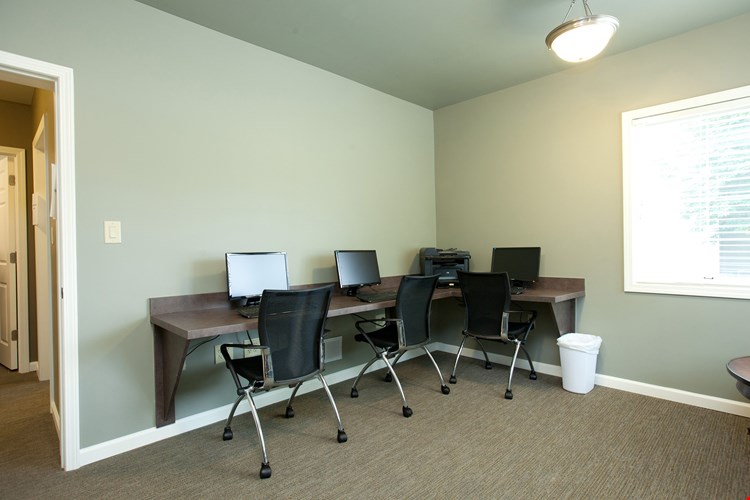 Homes of Evansville Image 8