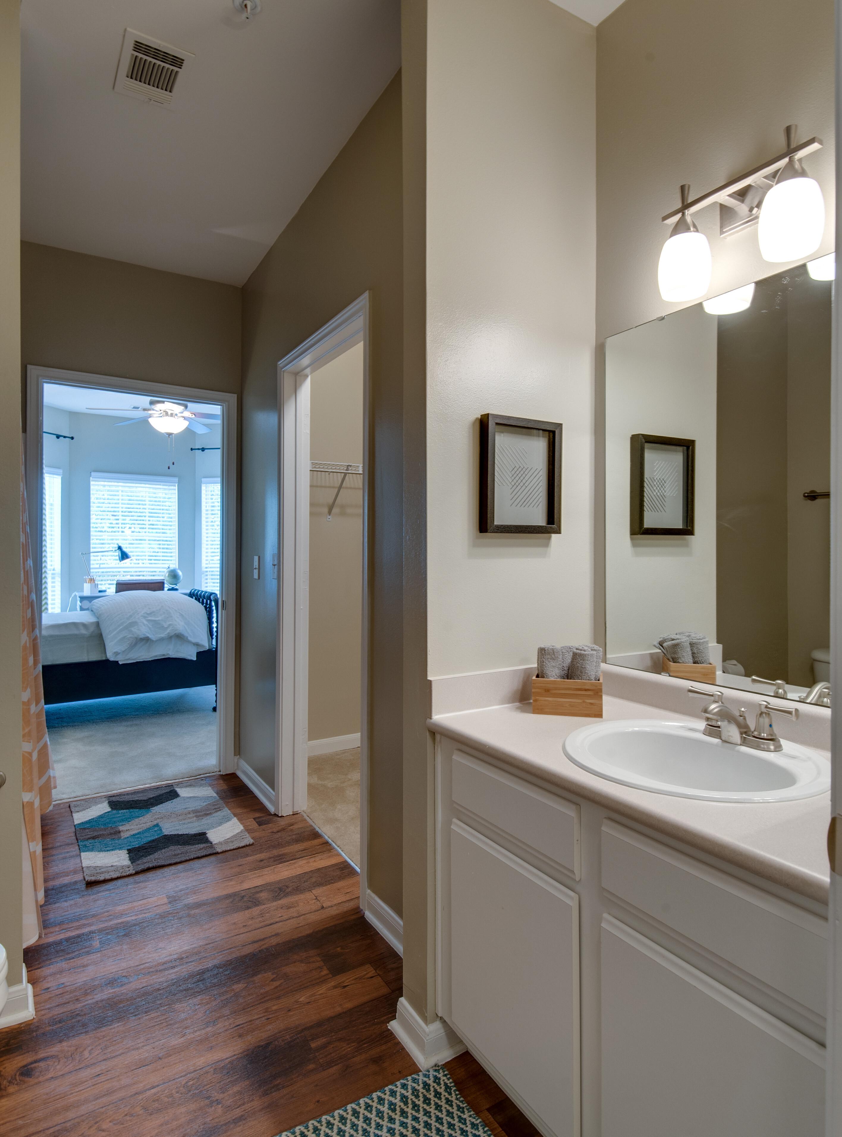 Legacy at Meridian Apartments Image 8