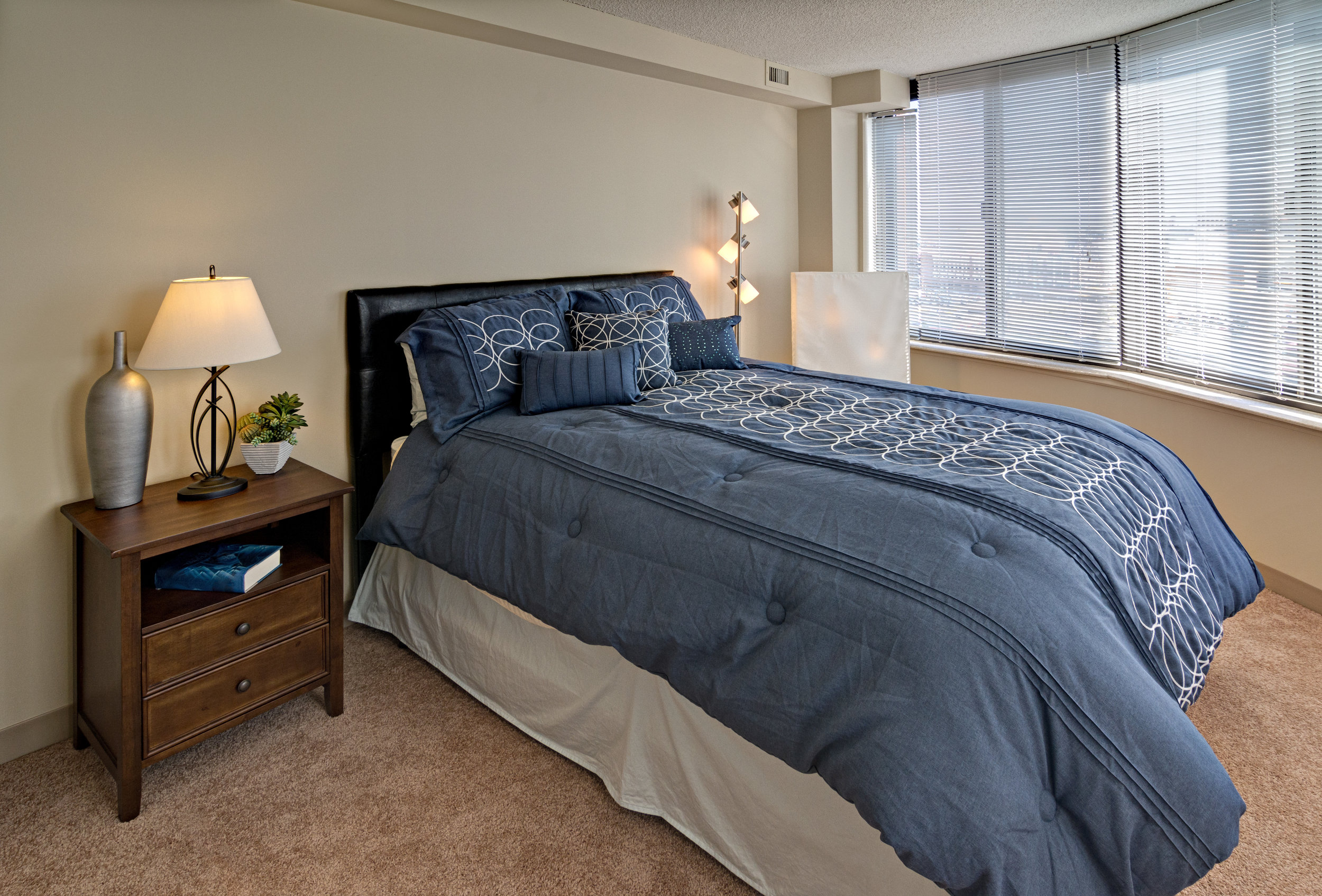 Laurel Village  Image 15