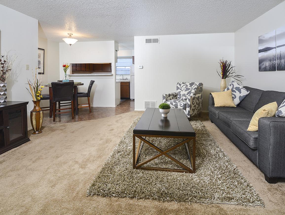 Country Crest Townhomes Image 4