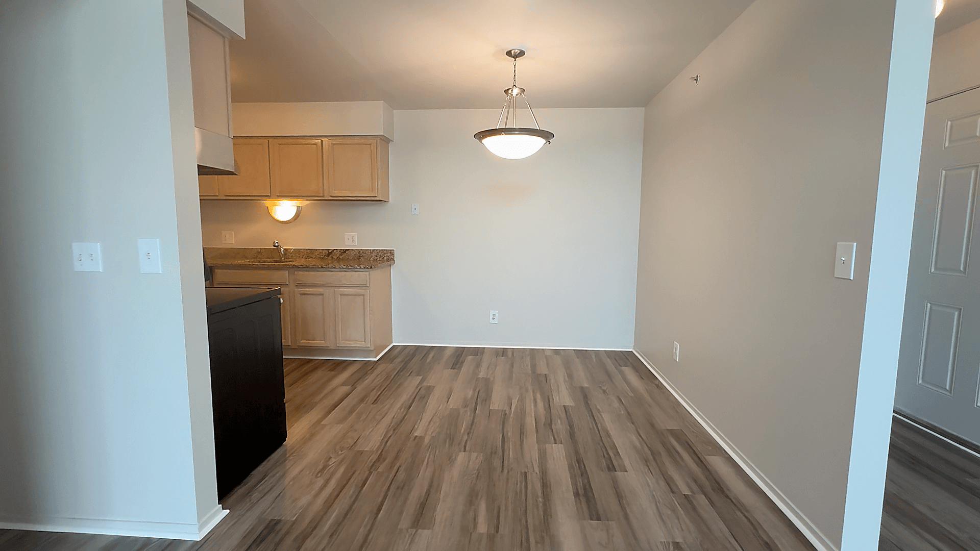 Prentiss Pointe Apartments Image 182
