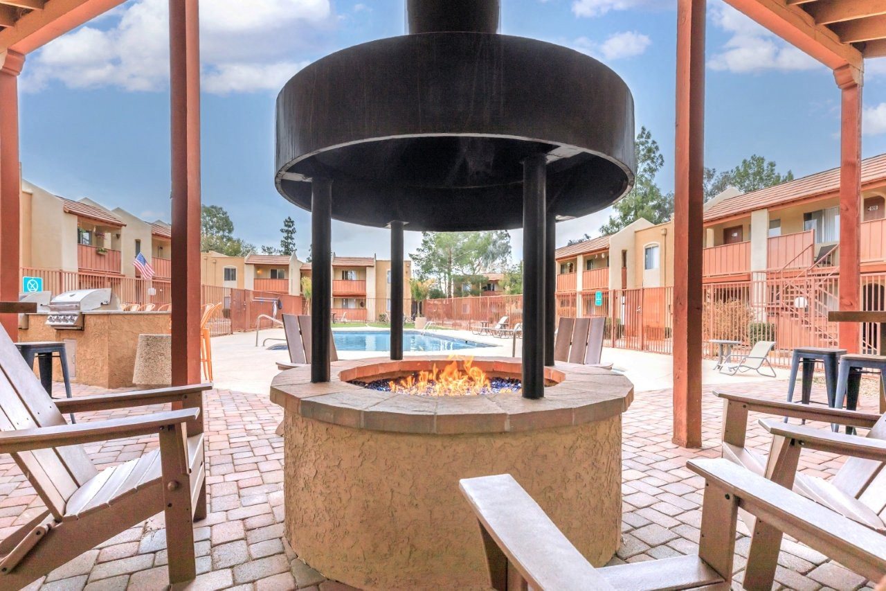 Fox Point Apartments Image 17