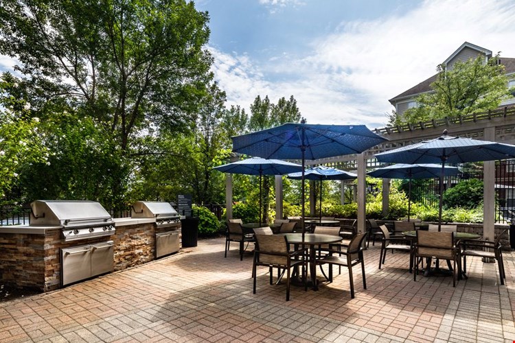 Sundeck with BBQ grills