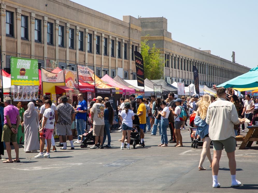 Local events like Smorgasburg right at your fingertips each weekend, located within ROW DTLA