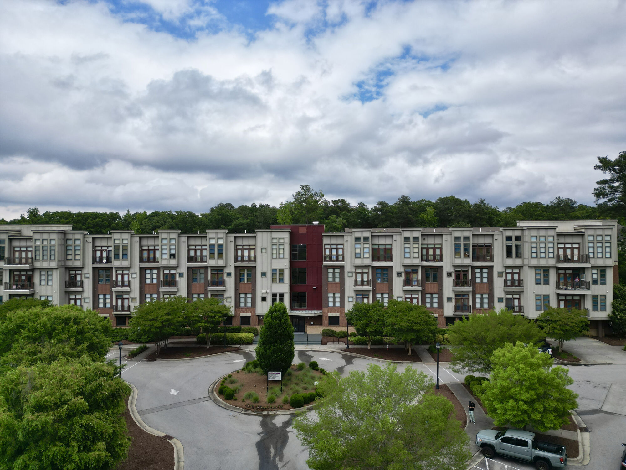 Chapel Hill North Image 13