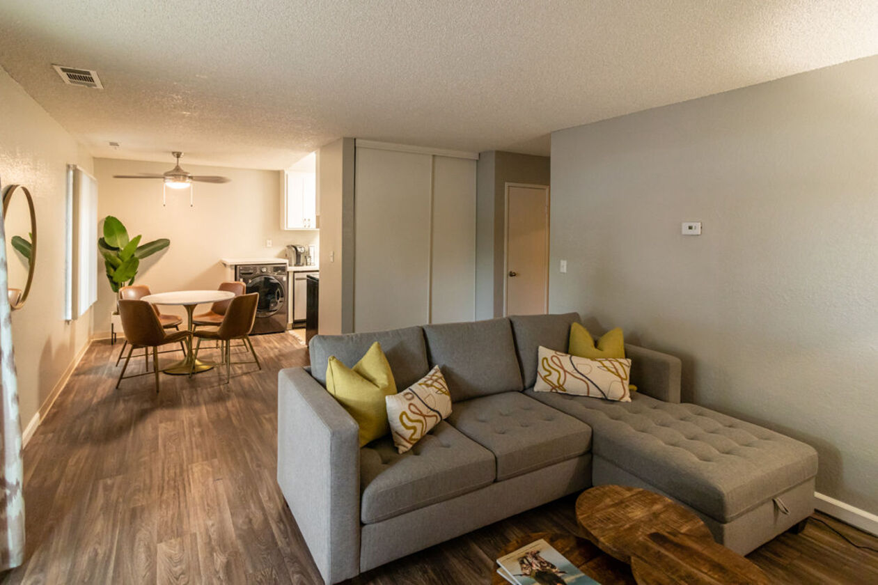 The Element Apartment Homes Image 5