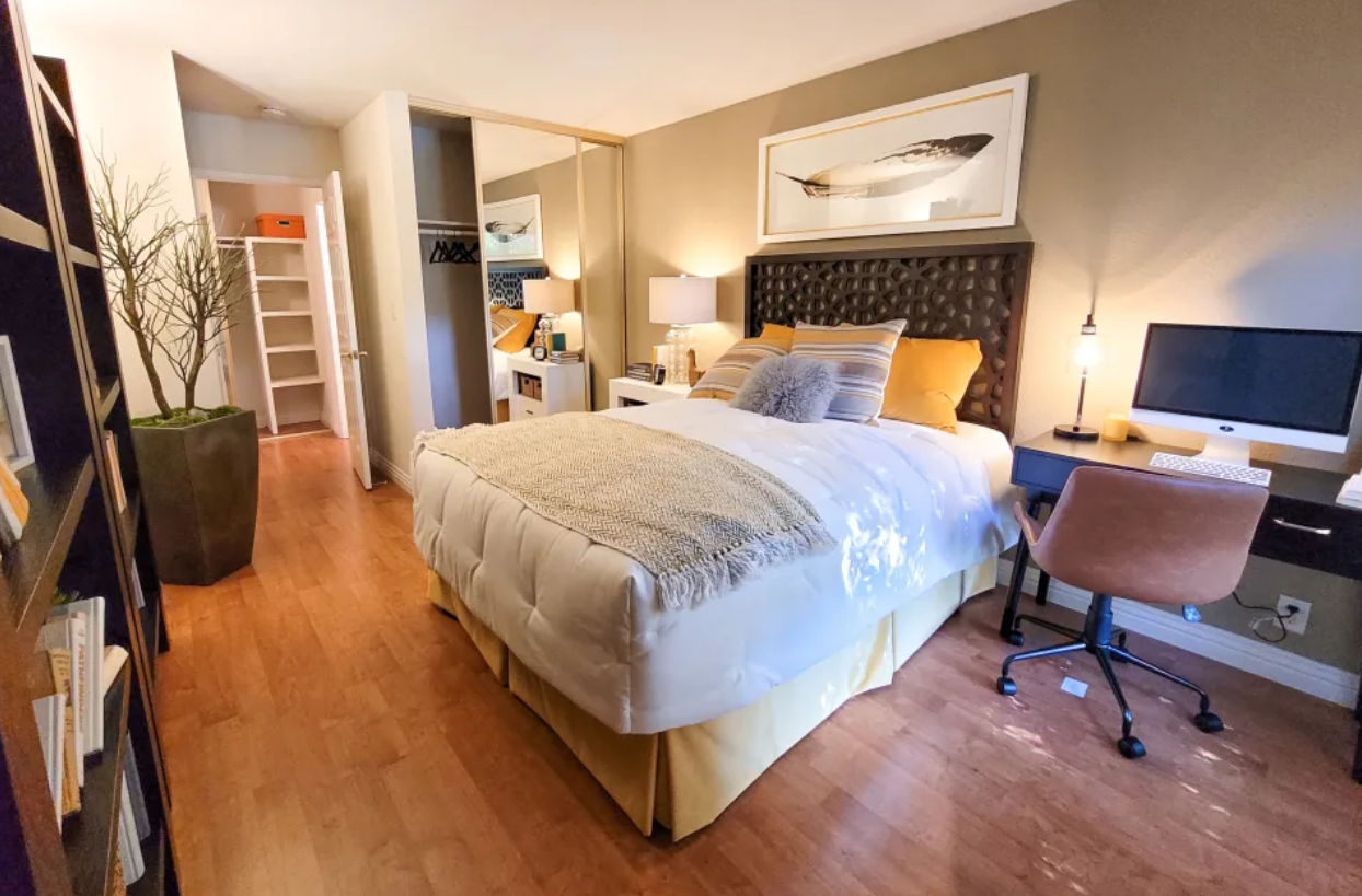 Brookdale Apartments Image 8