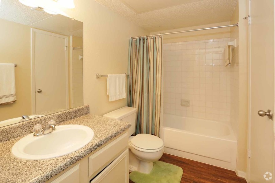 Marsh Highlands Image 11