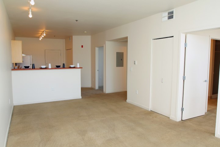 Park Avenue West Image 6