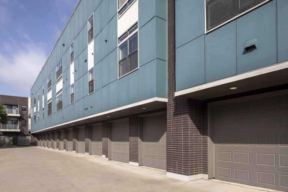 Camden Henderson Image 20