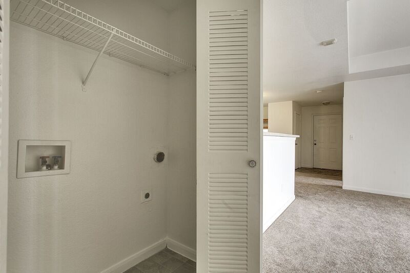 Sterling Park Apartments Image 12