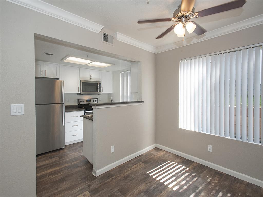 Sandpiper Village Apartment Homes Image 17