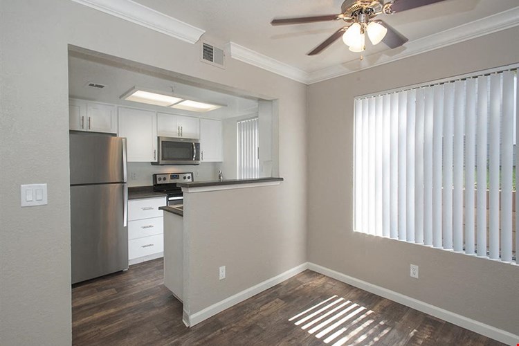 Sandpiper Village Apartment Homes Image 17