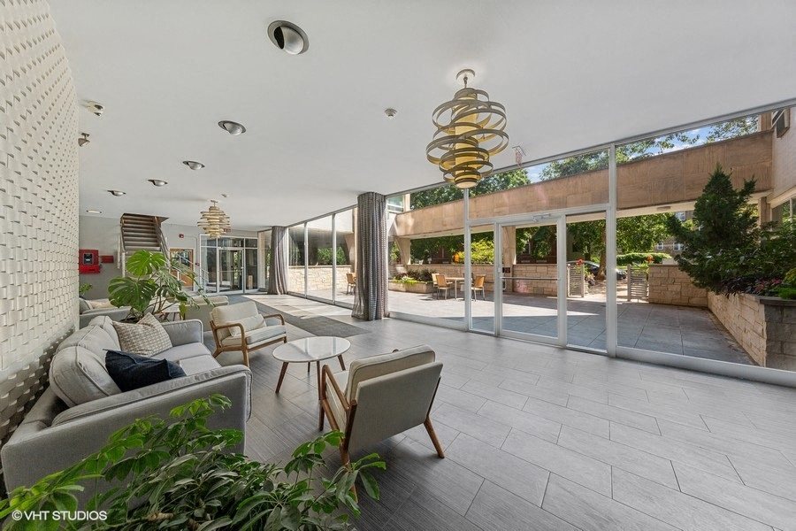 Presidential Apartments Image 40