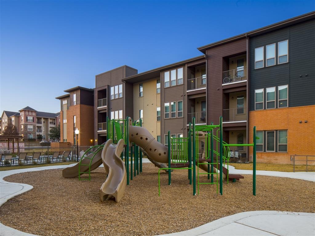 Apartments at Landings at Marine Creek Fort Worth