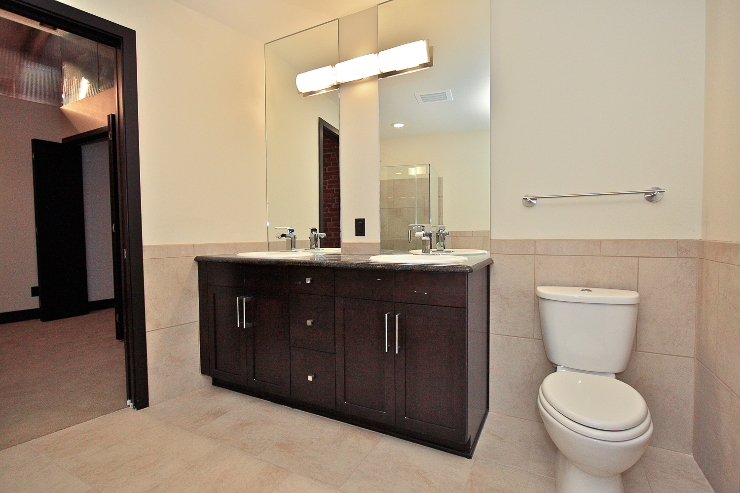 The Residences at Old Market Place Image 14