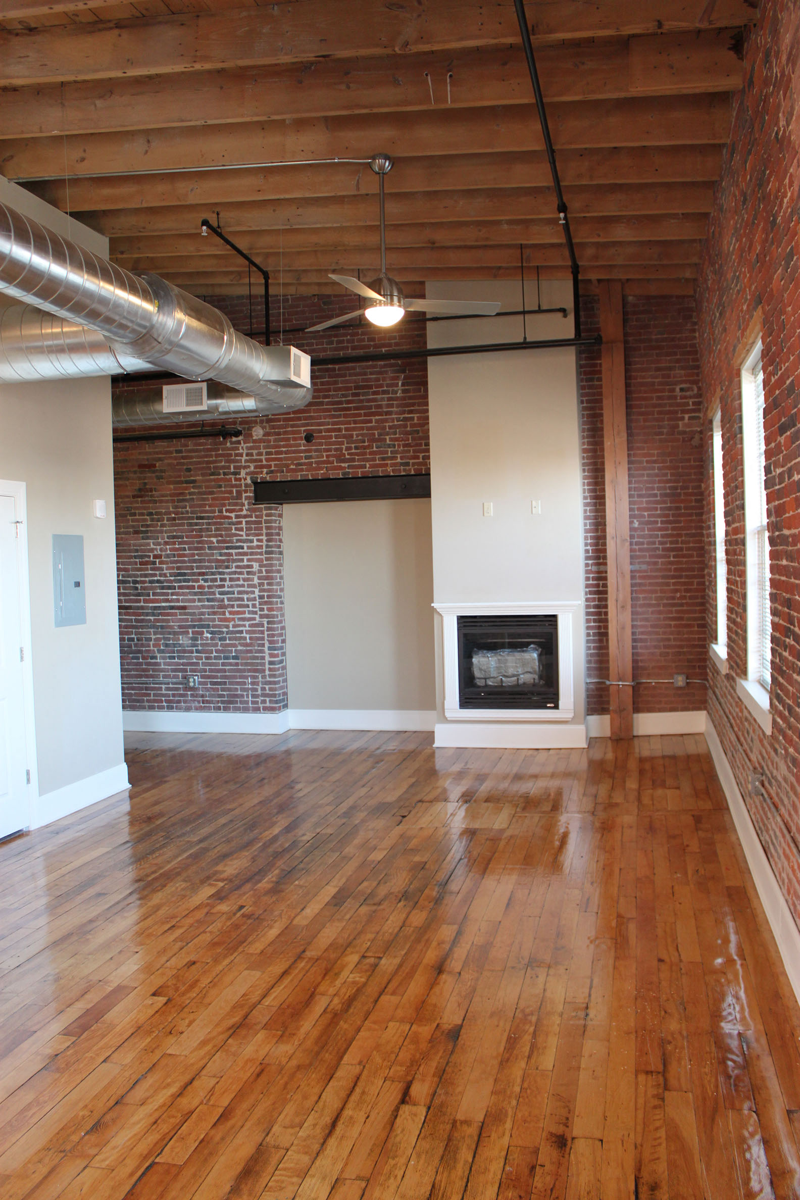 Lofts at Mill Number One Image 11