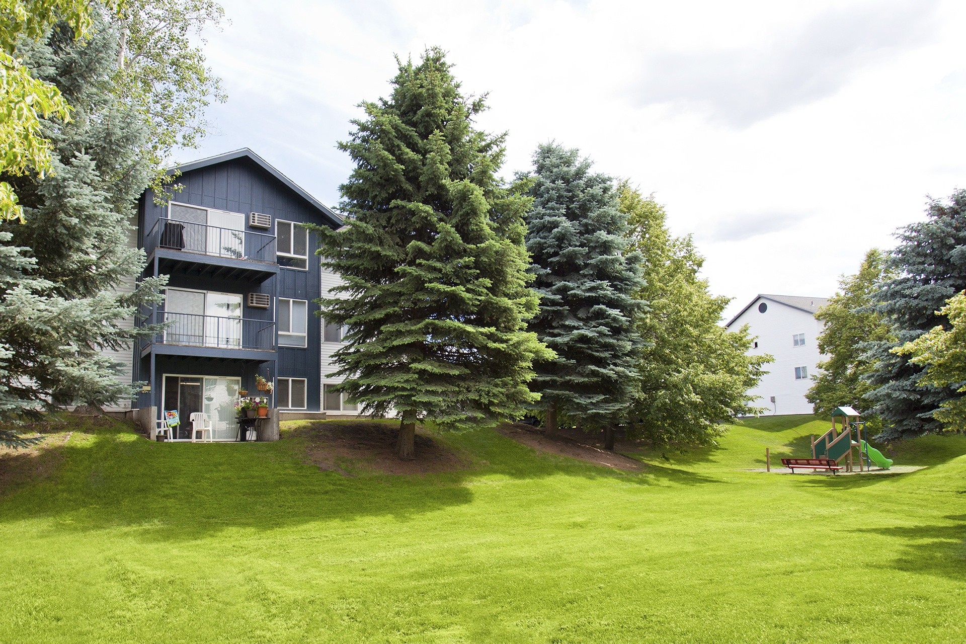 Private Patios/Balconies