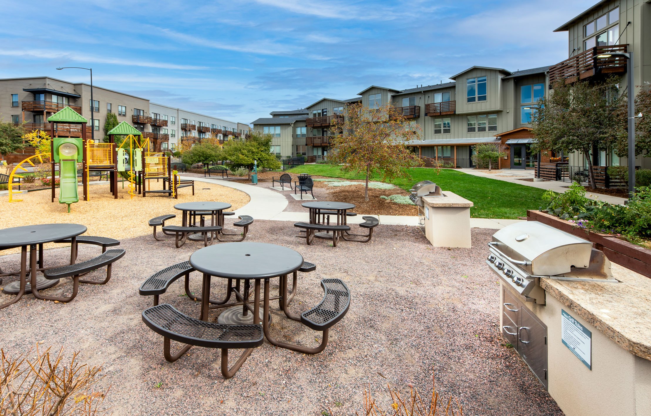 Picnic Area & BBQ Grills