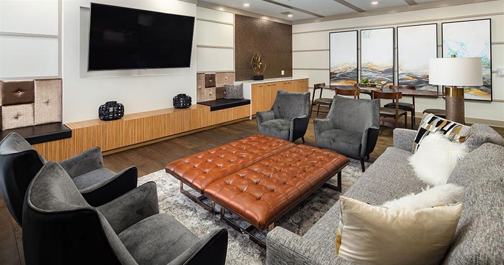 The Flats at Southlawn Image 10