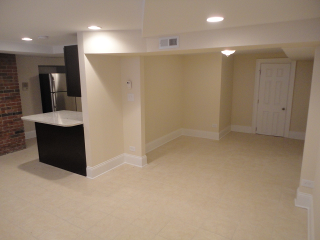 871-77 W. Lill Image 12