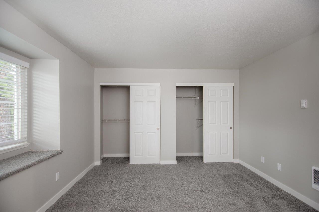 Outlook 16 Image 12