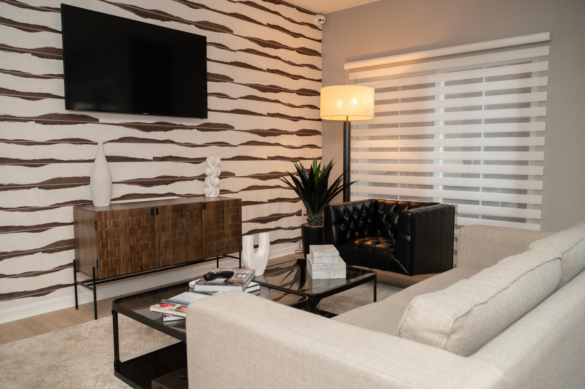 Monmouth Row Apartments Image 75