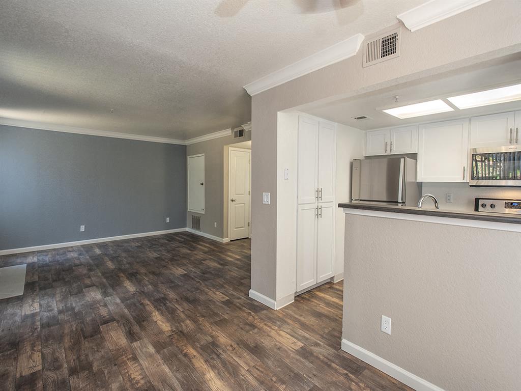 Sandpiper Village Apartment Homes Image 18
