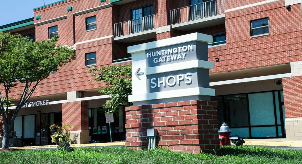 Front Retail Signage 