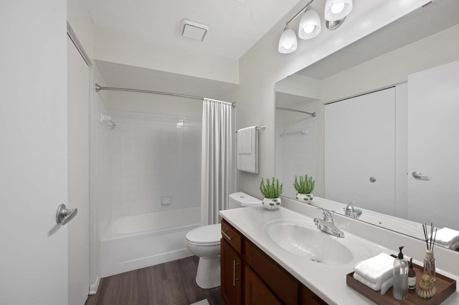 Normandy Club Image 33