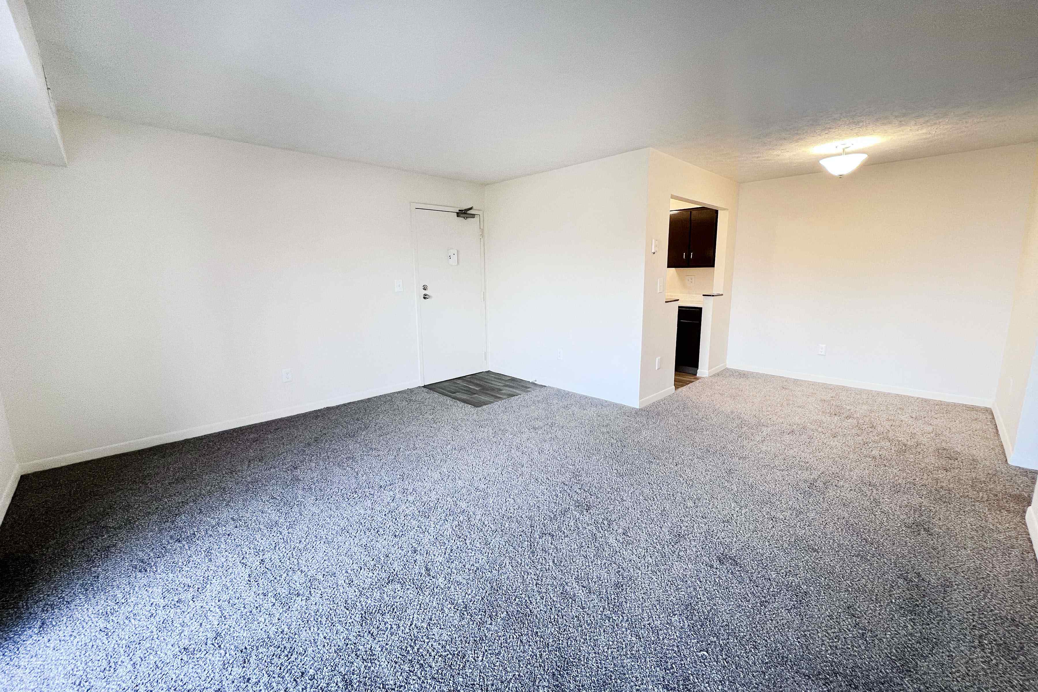 Four Worlds Apartments Image 78