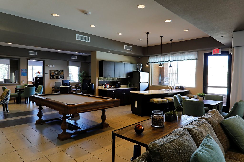 Boulder Pointe Image 5