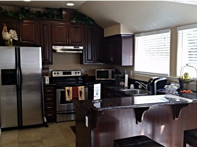 Clubhouse Kitchen