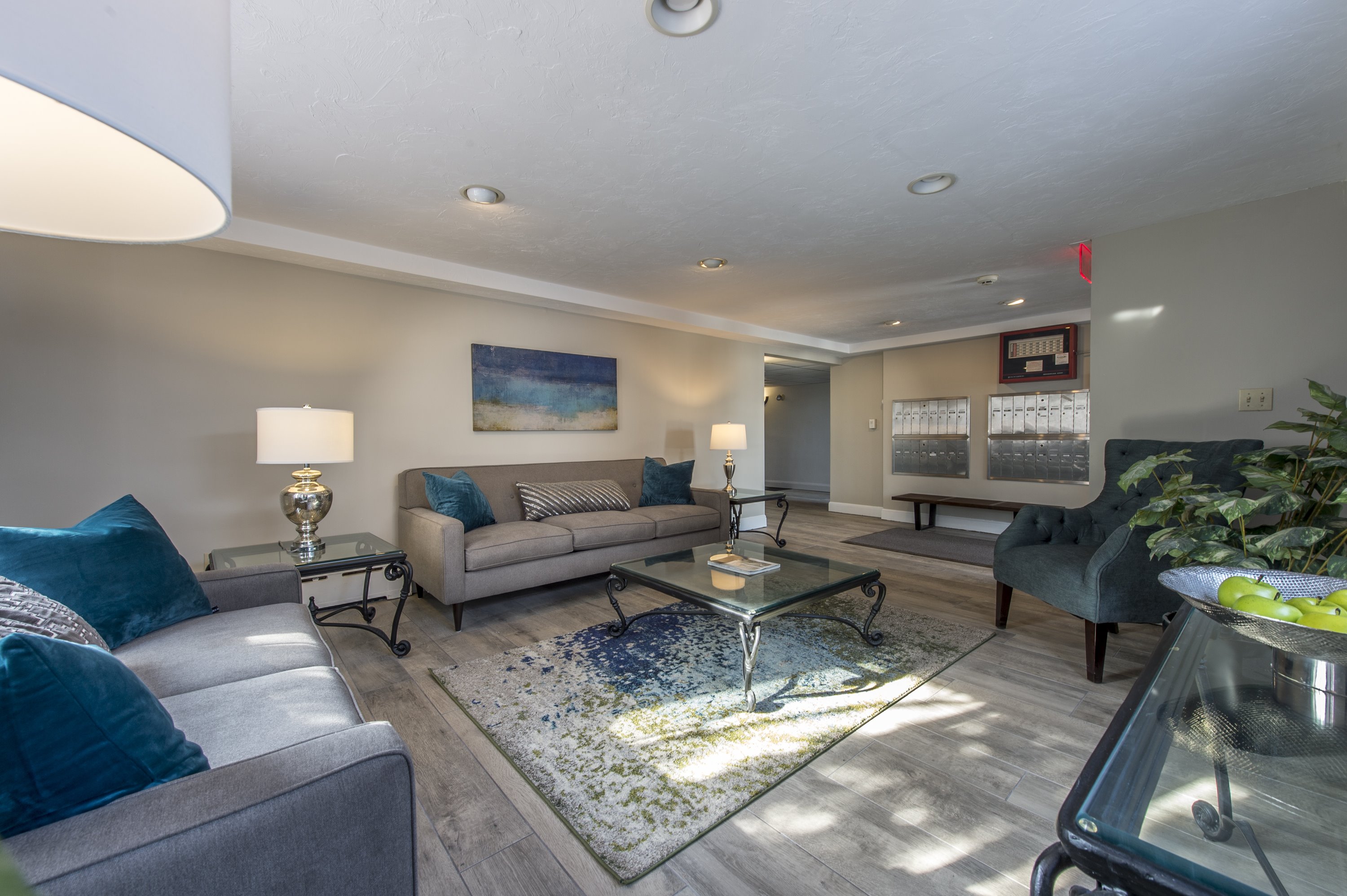 Mass Ave, 898 Image 3