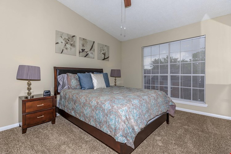 Savannah Place Image 8