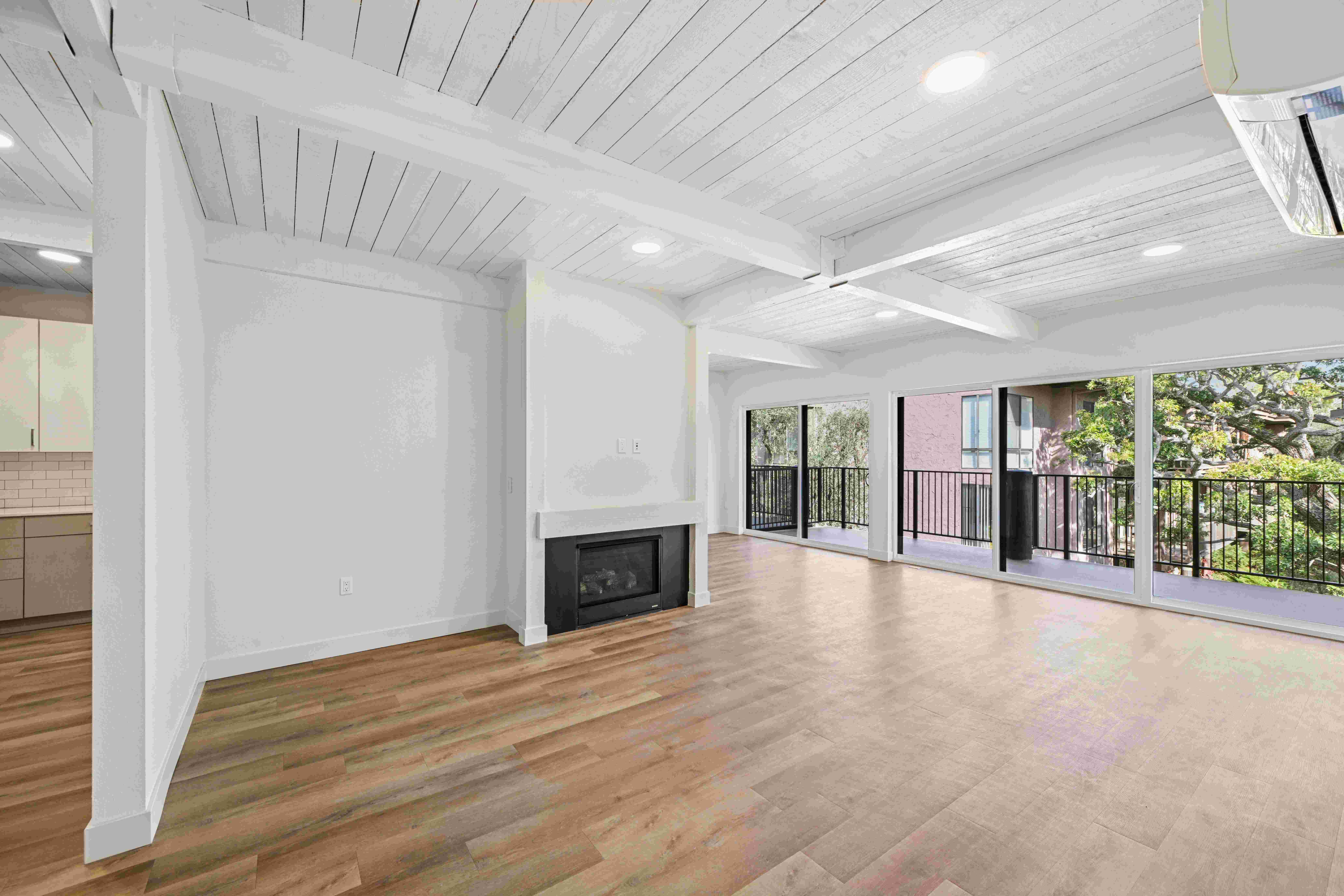 Mariners Village Image 6