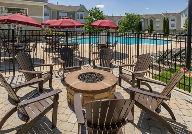 Camelot at LaMer Image 40