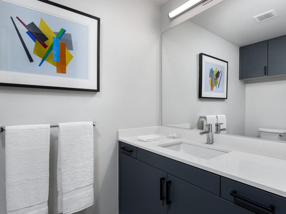 Building B Urban Design bath