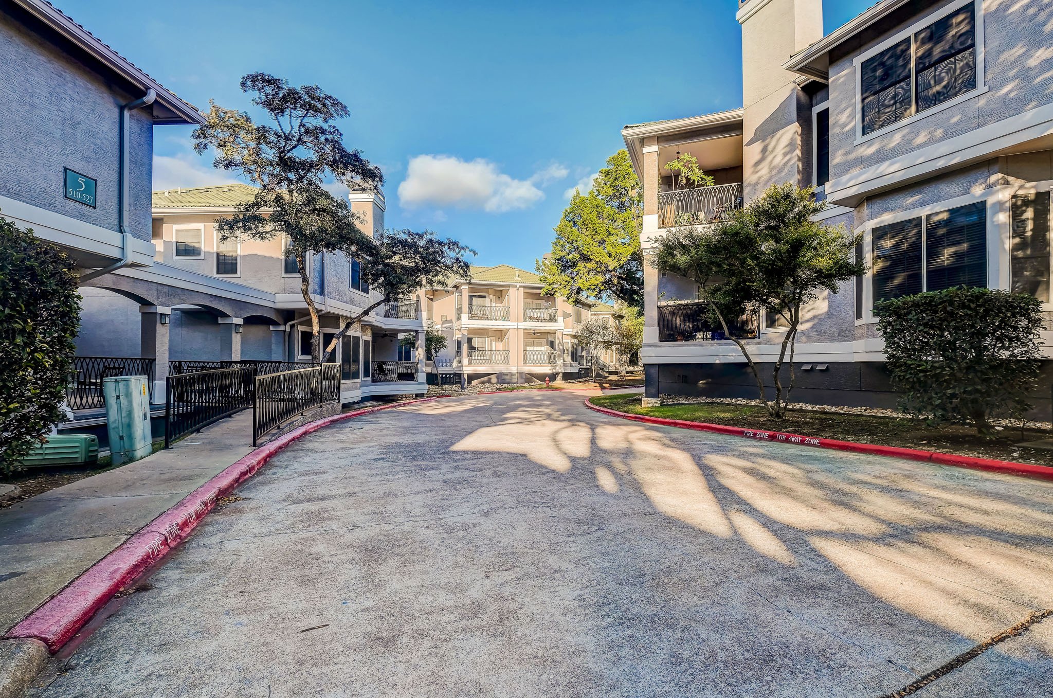 Canyon Springs Image 23