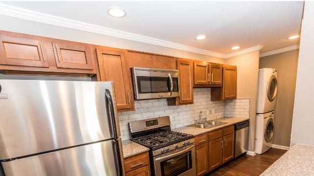 Axiom Apartments Image 5