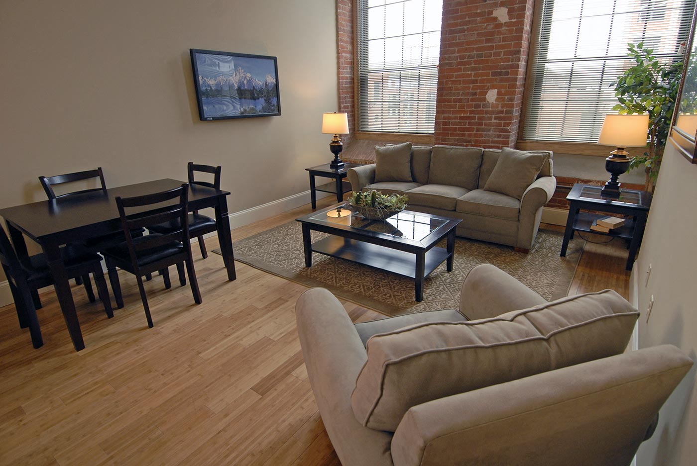 US Rubber Lofts Image 25