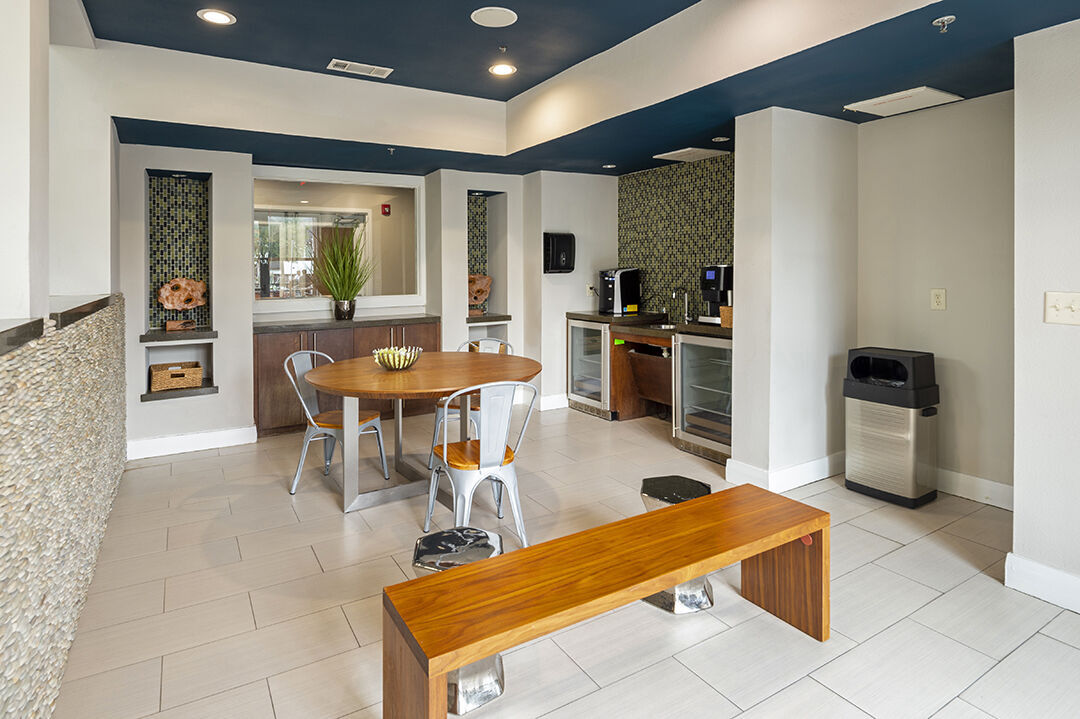 33ThirtyThree Image 31