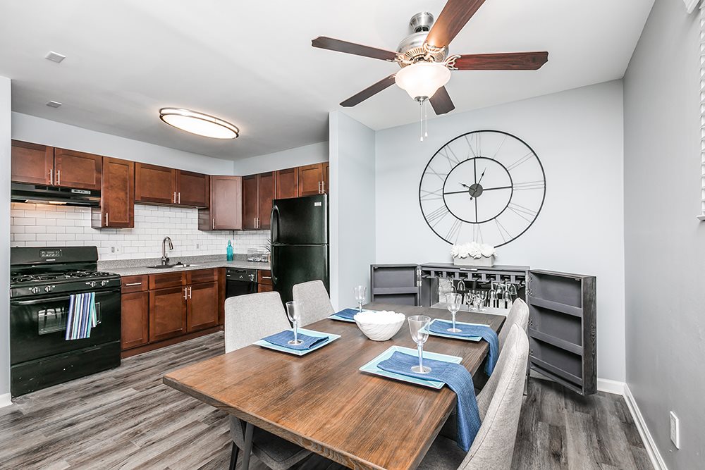 Calvert at Quarterfield Image 5