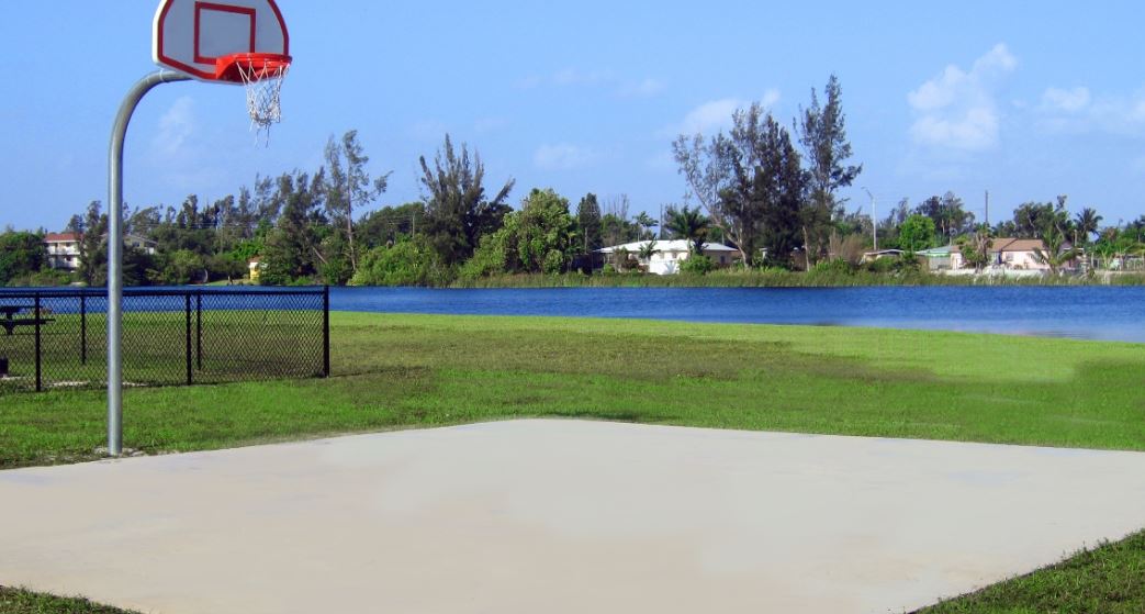 Sunshine Lakes Image 3