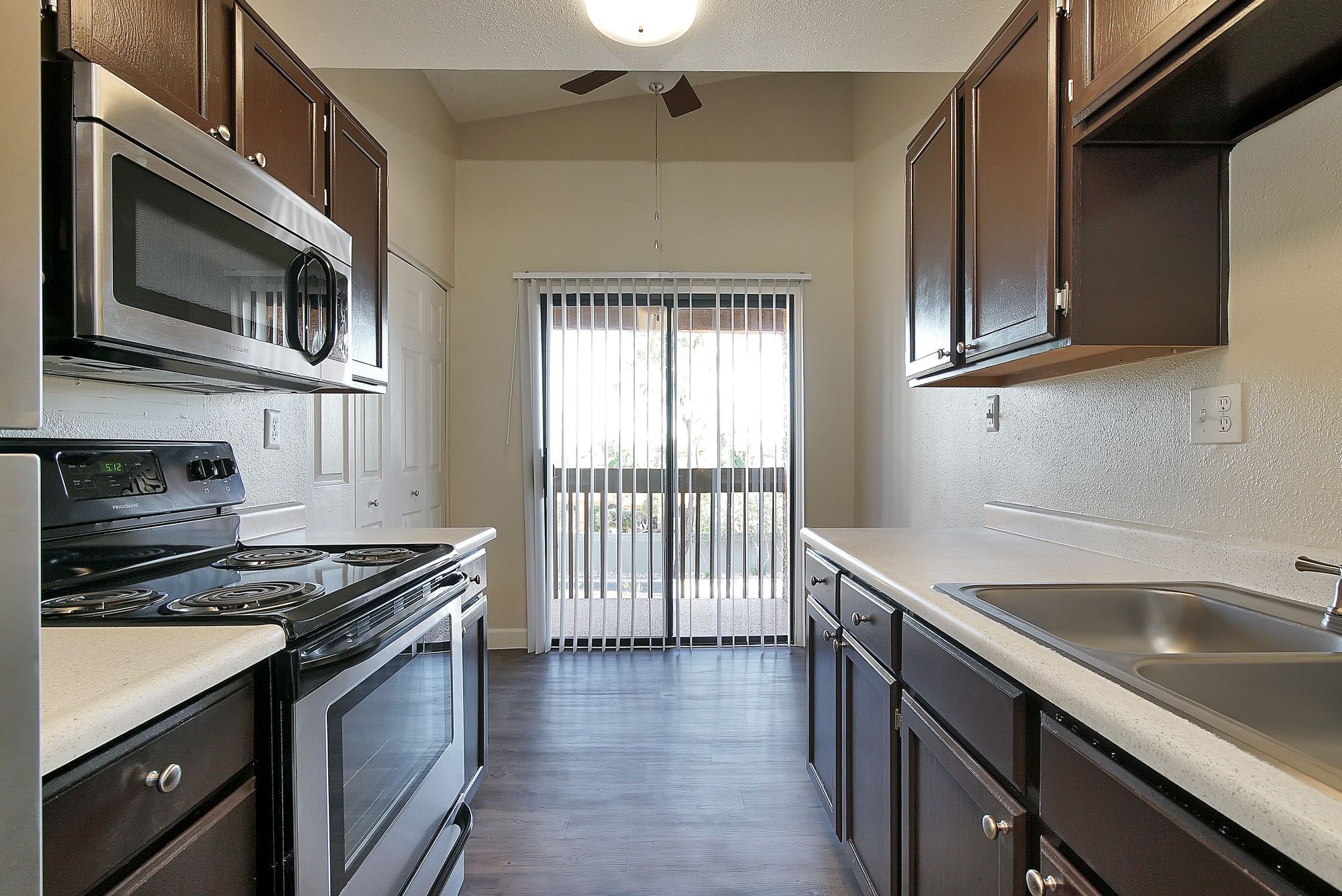 Renaissance Apartment Homes Image 17