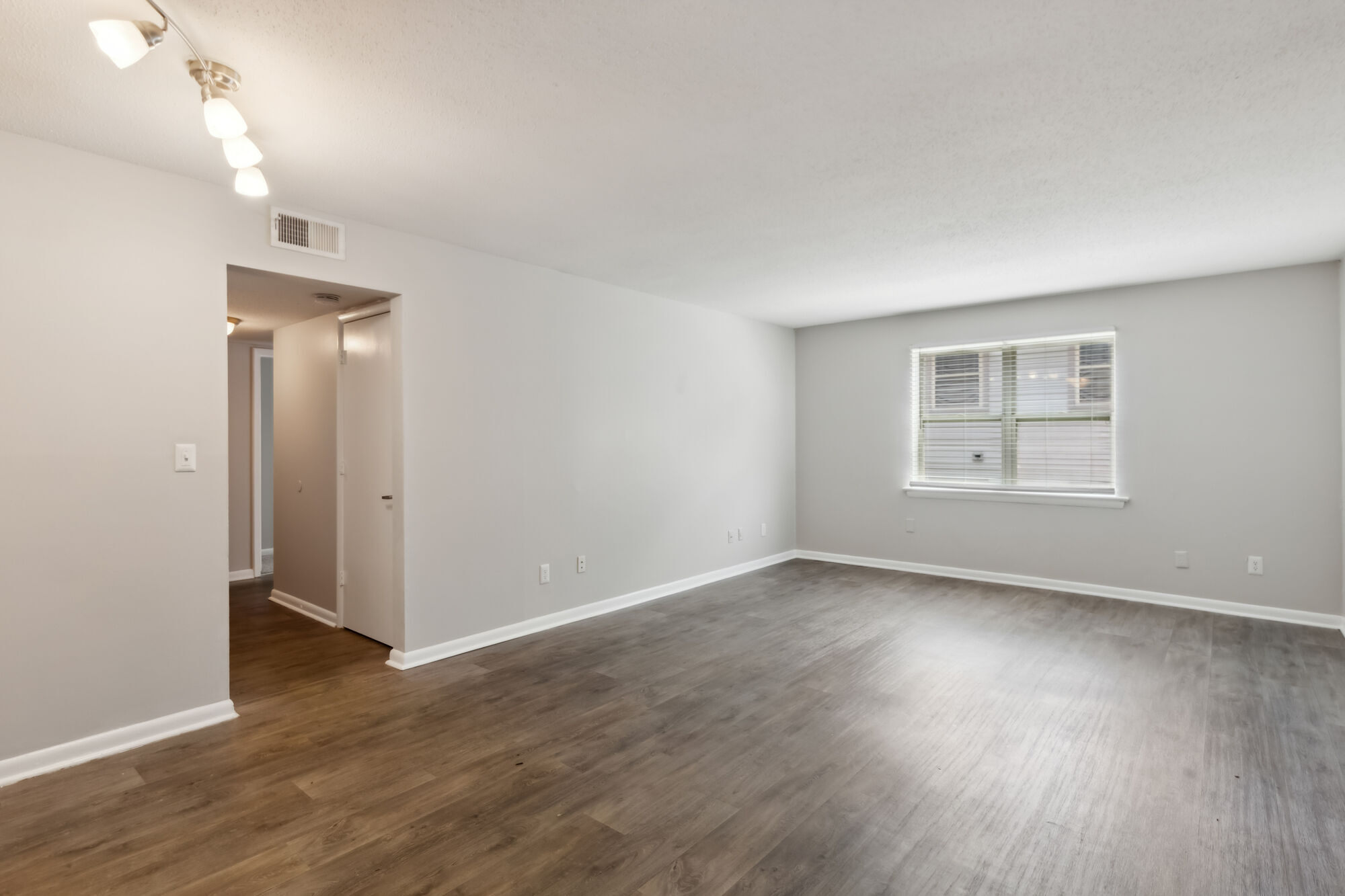 Northshore Village Image 109